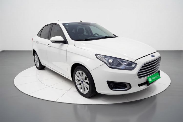 Used Ford Escort 2015 1.5L Manual Fashion Edition