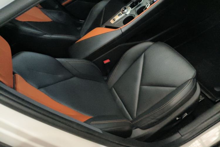 Used CHANGAN UNI-V 2022 1.5T Prestige Version Right Front Seat