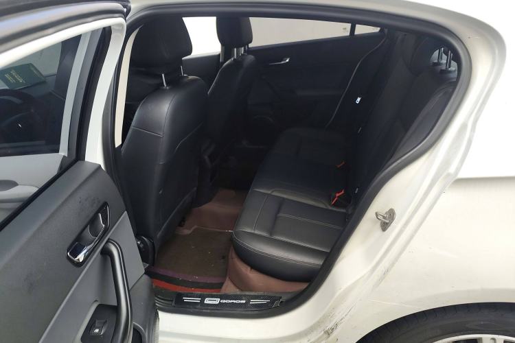 Used Qoros 3 2018 Sedan 1.6L Automatic Leading Model