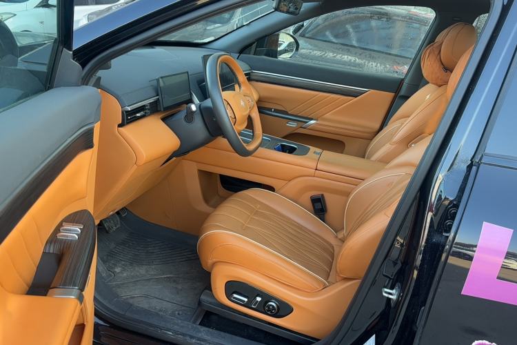 Used Dongfeng eπ eπ008 2025 210 Ultra Range-Extended Version 5 Seats
