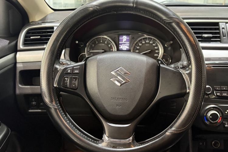 Used Suzuki Alivio 2015 1.6L Automatic Enjoyment Model
