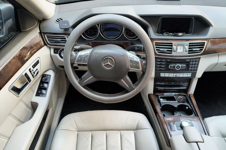 Used Mercedes-Benz E-Class 2014 E 260 L Luxury Model