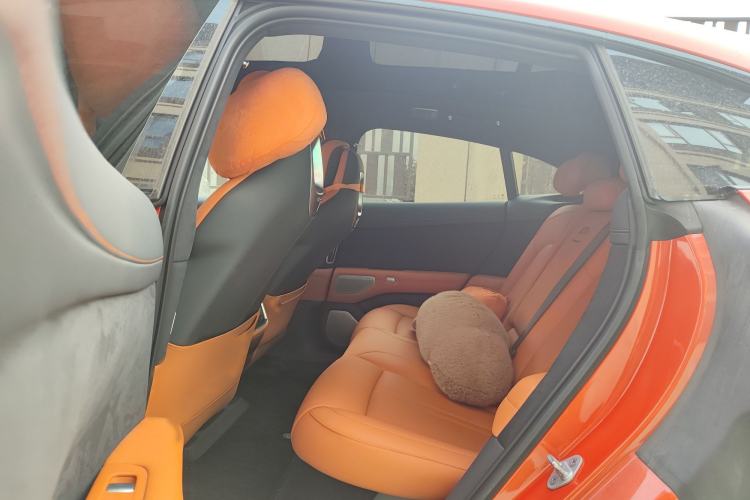 Used Xiaomi Auto YU7 2025 Ultra-Long Range High-Performance All-Wheel-Drive Max Edition
