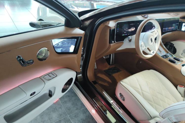 Used Hima S800 2025 Model, Range-Extended Starlight Executive Edition, 4 Seats