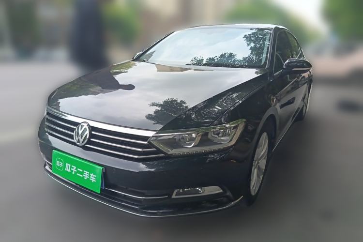Used Volkswagen Magotan 2017 330TSI DSG Luxury Model