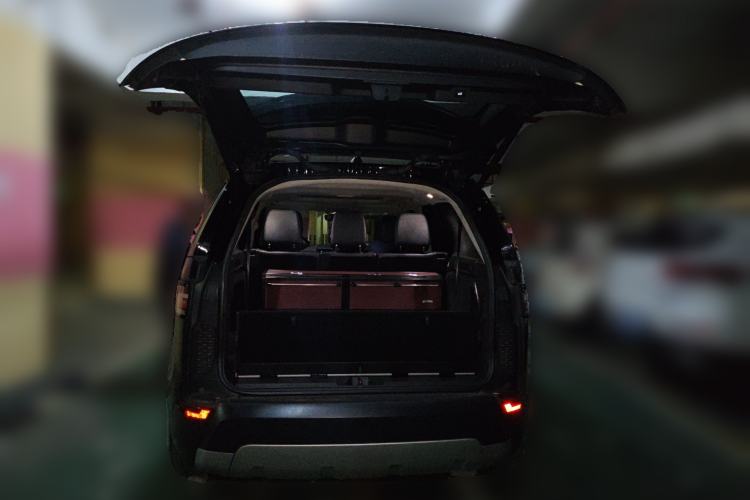 Used Land Rover Discovery 2018 3.0 SC V6 HSE Trunk