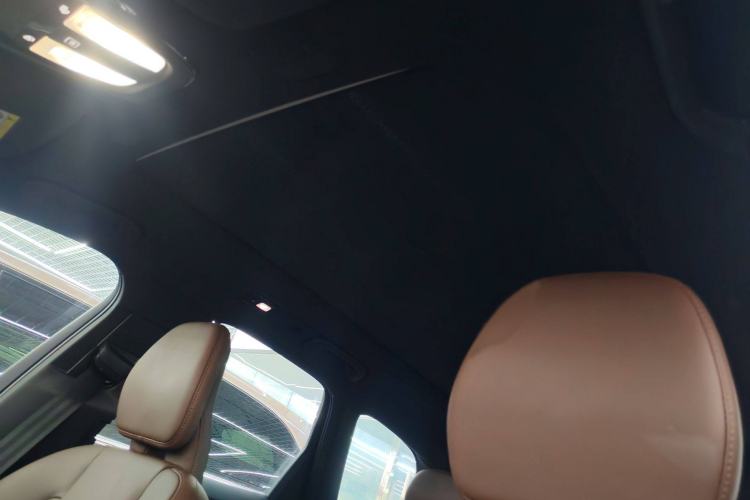 Used Volvo XC60 New Energy 2025 Plug-in Hybrid Long-Range All-Wheel Drive Smart Luxury Edition