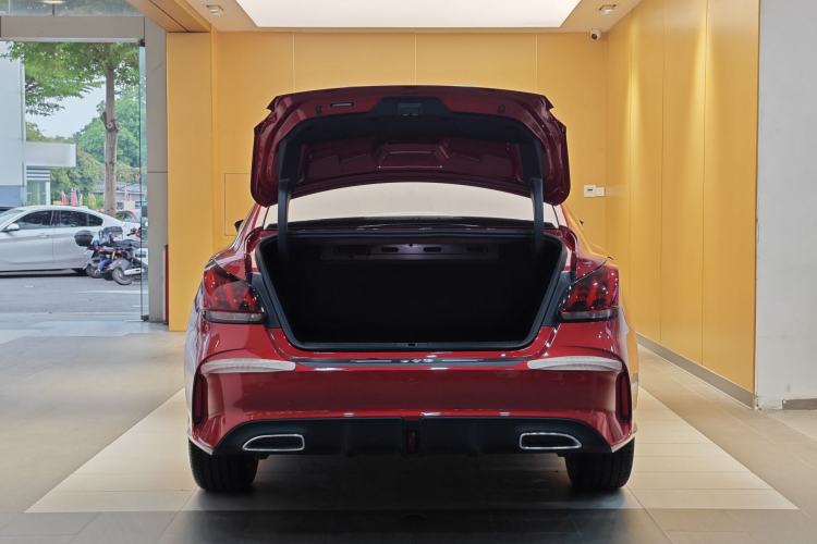 Used MG 5 2021 Revised 300TGI DCT Qingshè Luxurious Enjoyment Edition