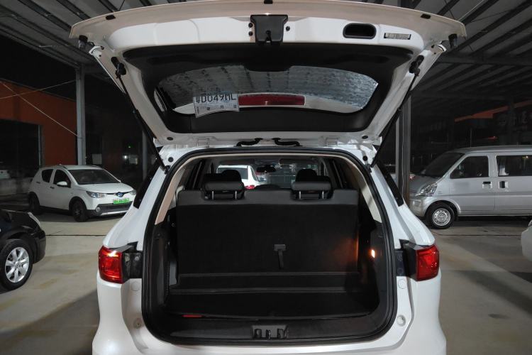 Used Sinotruk VGV U70 2020 1.5T Automatic Smart Luxury 7-Seater
