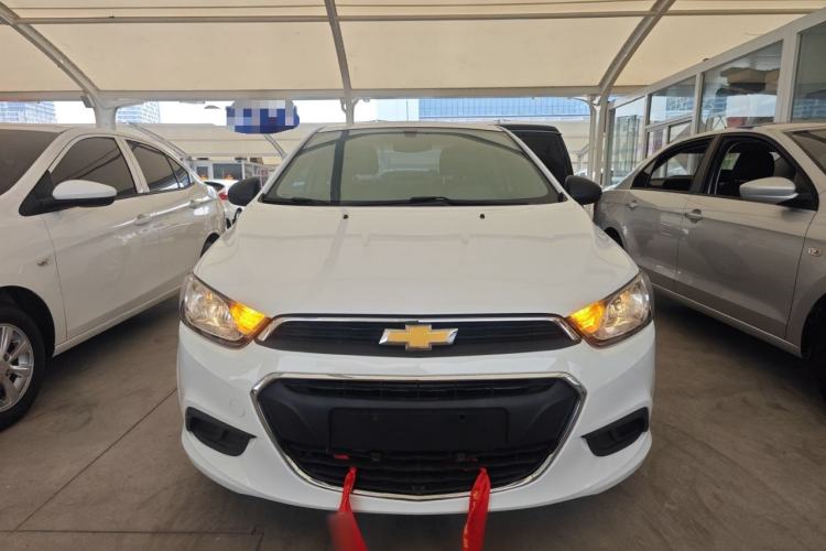 Used Chevrolet Aveo Sonic 2014 Sedan 1.4SL AT Stylish Sunroof Edition Front
