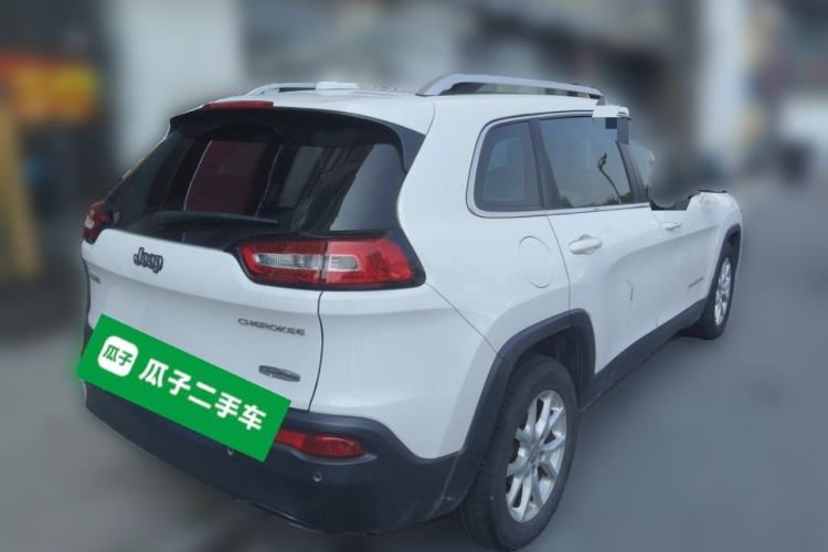 Used Jeep Cherokee 2016 2.4L Leading Edition