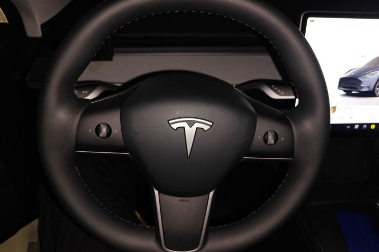 Used Tesla Model Y 2024 Rear-Wheel-Drive Version