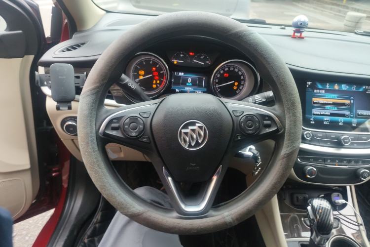 Used Buick Verano 2018 Sedan 15S Automatic Leading Model Steering Wheel