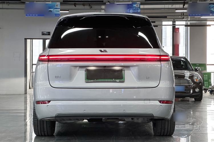 Used Li Auto L9 2024 Pro Model
