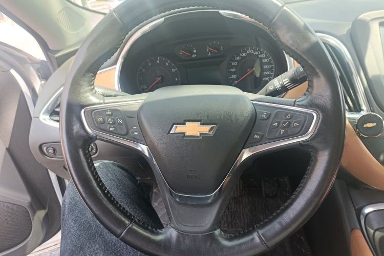 Used Chevrolet Malibu XL 2017 1.5T Automatic Ruichi Edition Steering Wheel