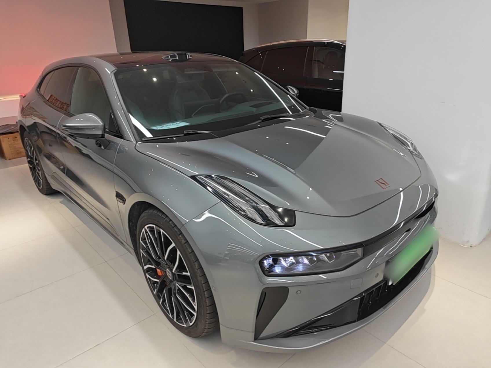 Zeekr 001 2025 YOU Edition 100 kWh All-Wheel Drive — снимка 3
