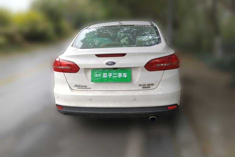 Used Ford Focus 2015 Sedan EcoBoost 180 Automatic Flagship Model
