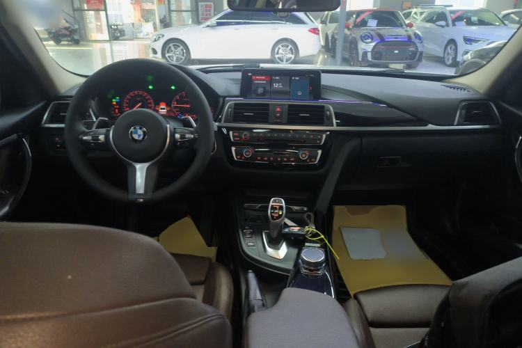 Used BMW 3 Series 2018 320Li Leading Model M Sport Package