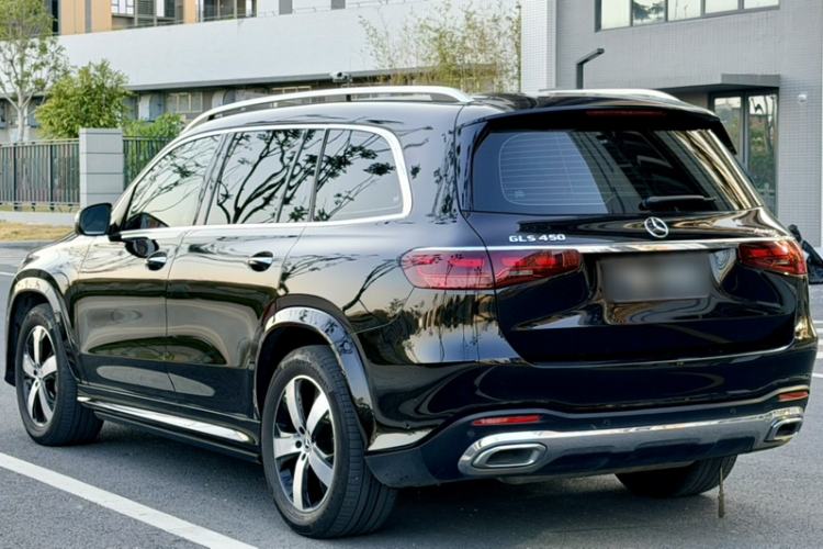 Used Mercedes-Benz GLS 2024 GLS 400 4MATIC
