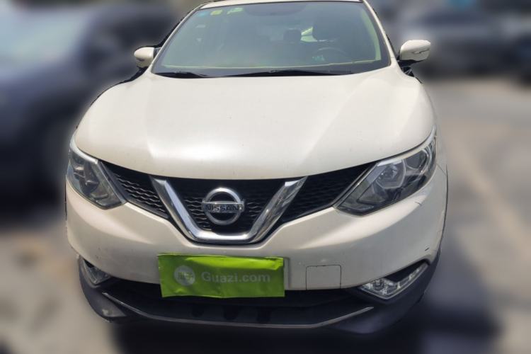 Used Nissan Qashqai 2016 2.0L CVT Elite Edition Front