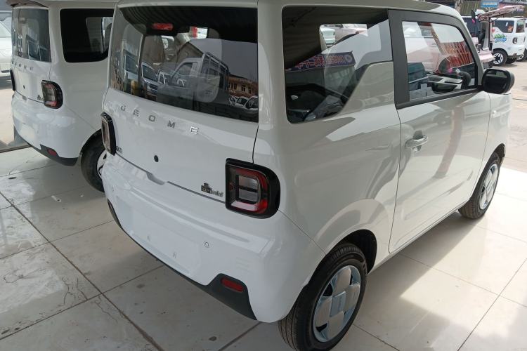 Used Geely Galaxy Panda 2024 Panda Mini 200km Endurance Bear