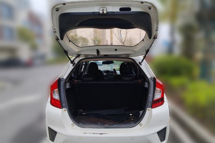 Used Honda Fit 2016 1.5L LXS CVT Comfort Sunroof Version
