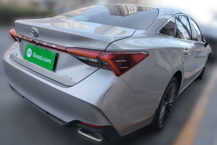 Used Toyota Avalon 2019 2.0L XLE Premium Edition China VI