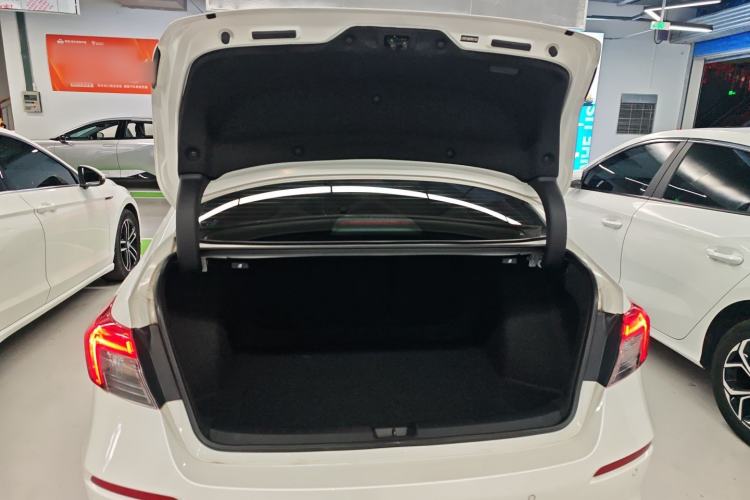 Used Honda Civic 2022 240TURBO CVT Dynamic Control Version