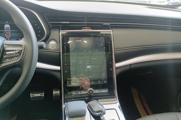 Used Roewe RX5 MAX 2019 400TGI Automatic 4G Connect Luxury Edition Audio And AC Panel