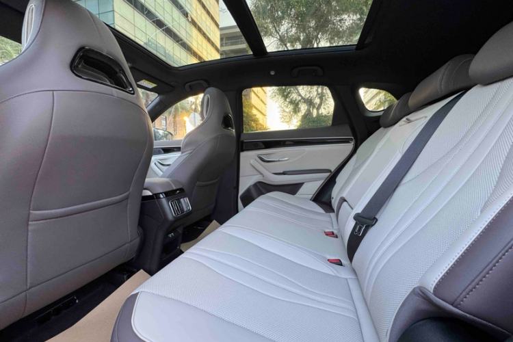 Used BYD Song PLUS New Energy 2025 DM-i Smart Drive 112KM Prestige Model
