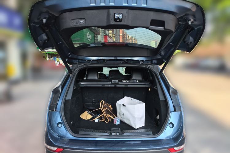 Used Lincoln MKC 2017 2.0T Two-Wheel Drive Deluxe Edition