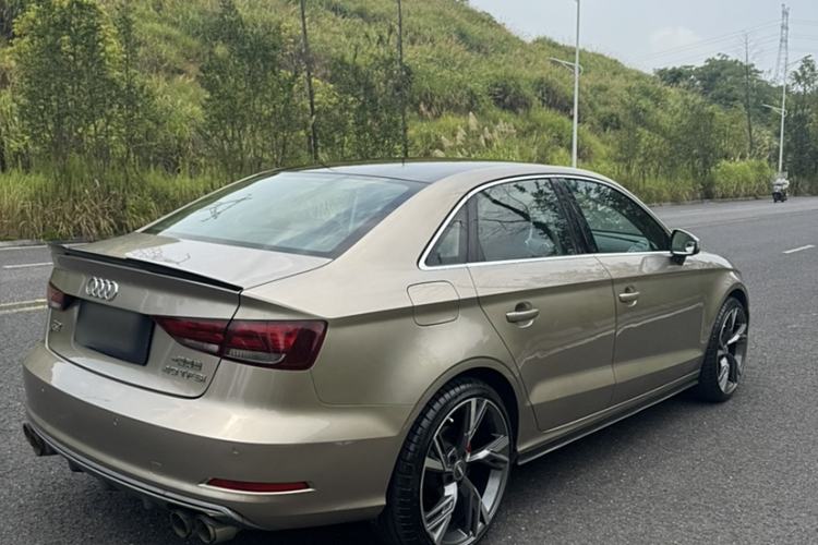 Used Audi A3 2016 Limousine 35 TFSI Ambition Edition
