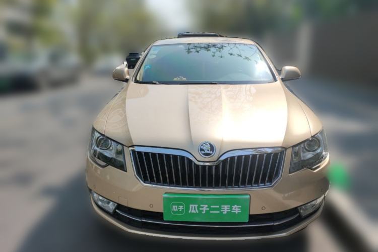 Used Skoda Superb 2013 1.8TSI Automatic Yashi Edition
