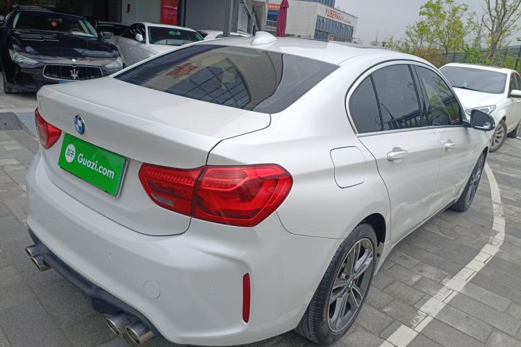 Used BMW 1 Series 2018 118i Sport Edition Rear Right 45 Deg