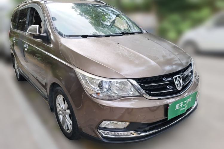 Used Baojun 730 2016 1.5T Manual Luxury Edition 7 Seats
