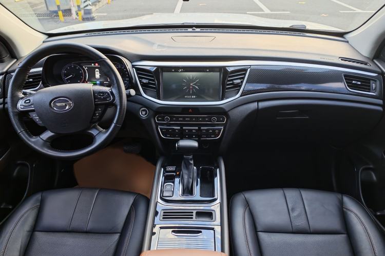 Used GAC Trumpchi GS7 2017 280T Two-Wheel Drive Luxury Model
