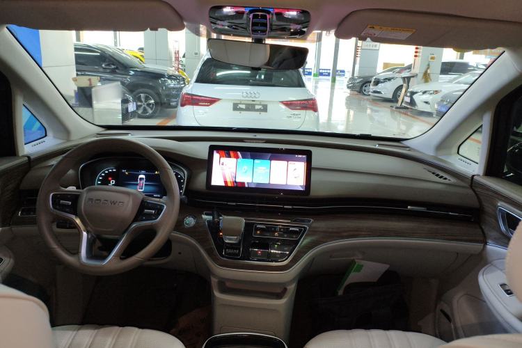 Used Roewe iMAX8 2023 400TGI Comfort Edition