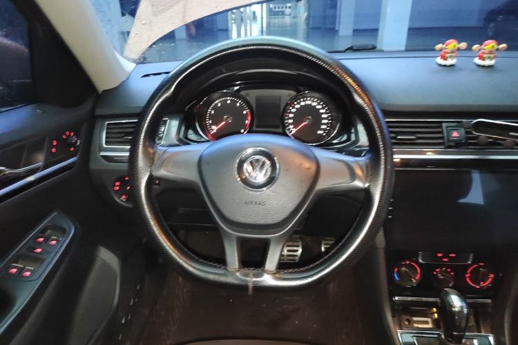 Used Volkswagen C-TREK 2017 1.6L Automatic Comfort Model
