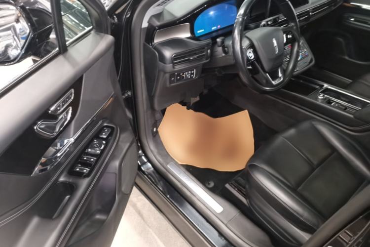 Used Lincoln Corsair 2022 2.0T Two-Wheel Drive Deluxe Edition
