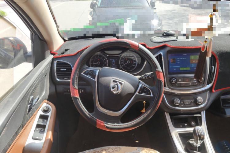 Used Baojun 560 2015 1.8L Manual Elite Edition Steering Wheel