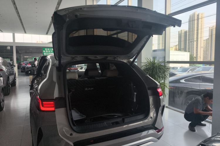 Used BYD Song PLUS New Energy 2023 Champion Edition EV 605KM Flagship PLUS
