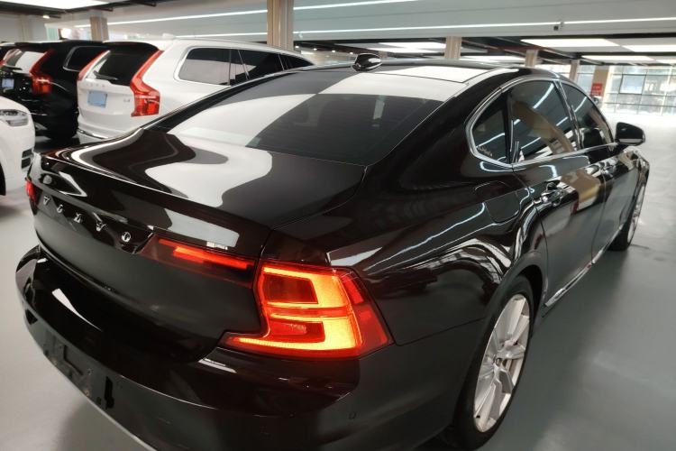 Used Volvo S90 2018 T5 Prestige Edition