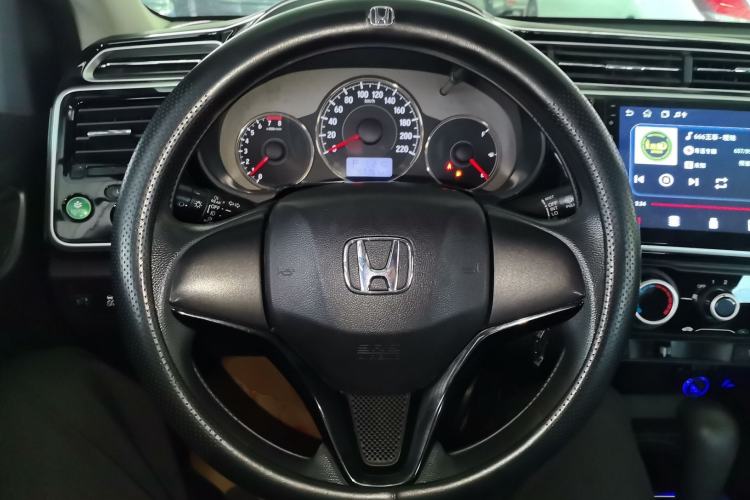 Used Honda Greiz 2016 1.5L CVT Comfort Version
