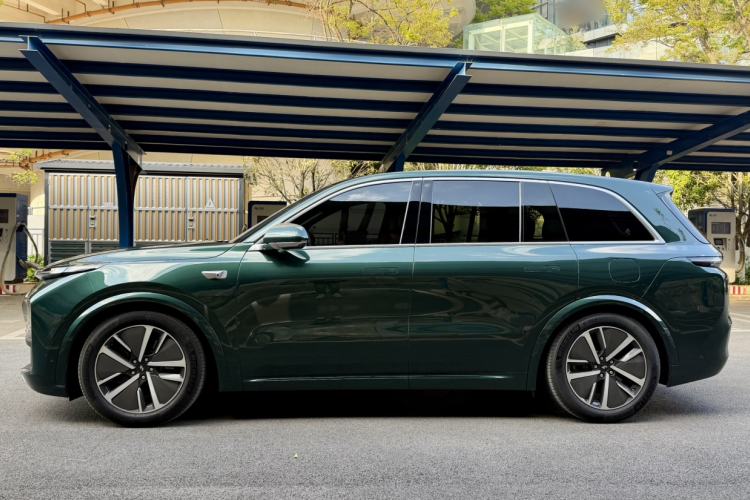 Used Li Auto L8 2024 Pro Model Exterior 8