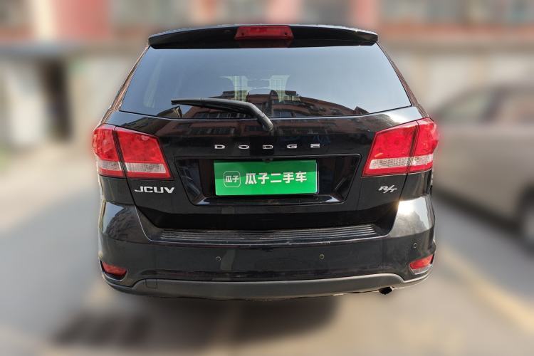 Used Dodge Journey 2013 2.4L Two-Wheel Drive Luxury Version