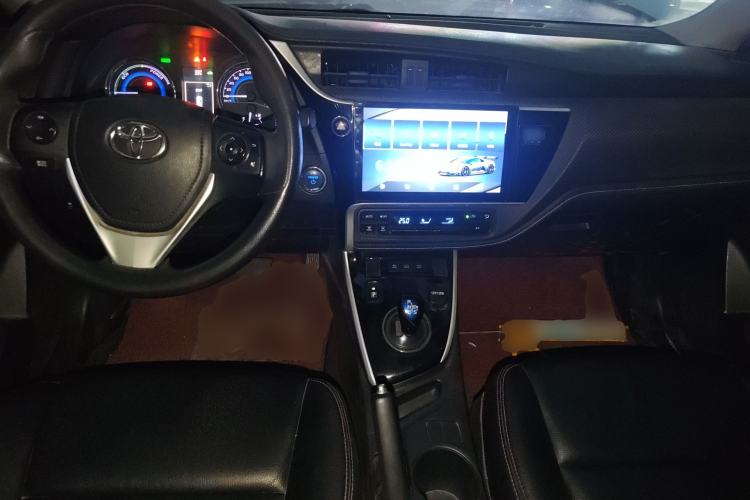 Used Toyota Levin 2017 Revised Dual-Engine 1.8H GS E-CVT Elite Sunroof Version China V Standard Center Console