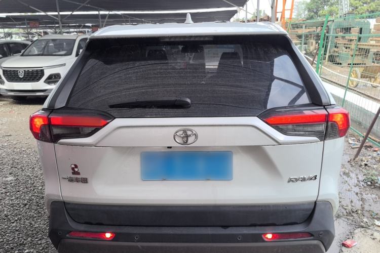 Used Toyota RAV4 2021 2.0L CVT Two-Wheel Drive Fashion Edition