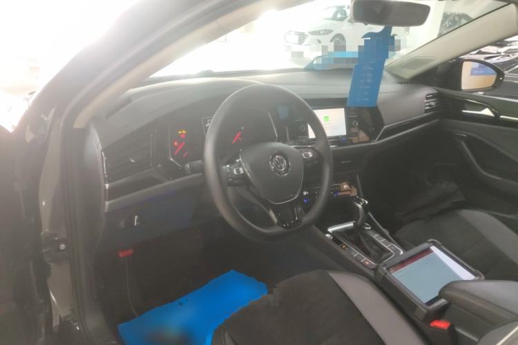 Used Volkswagen Sagitar 2019 280TSI DSG Luxury Version China VI Standard Center Console