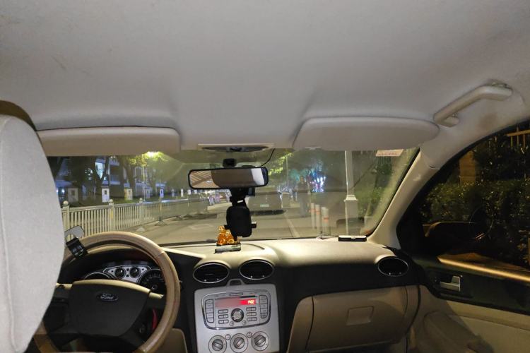 Used Ford Focus 2013 Sedan Classic 1.8L Automatic Base Model