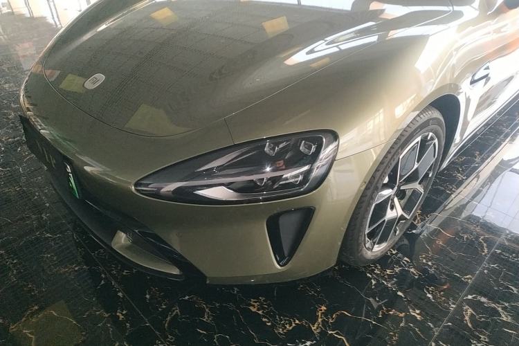 Used Xiaomi Auto SU7 2024 Rear-Drive Long-Range Intelligent Driving Version
